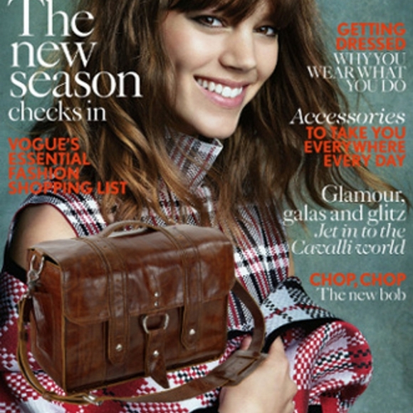 Large Messenger 🥳 - Picture 2 of 2